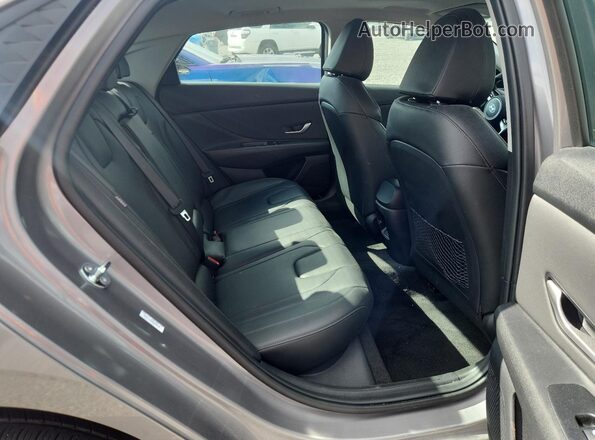 KMHLP4DGXSU979184 2025 HYUNDAI ELANTRA Silver Rear seats view