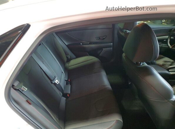 KMHLR4DFXSU965335 2025 HYUNDAI ELANTRA Белый Вид задних сидений