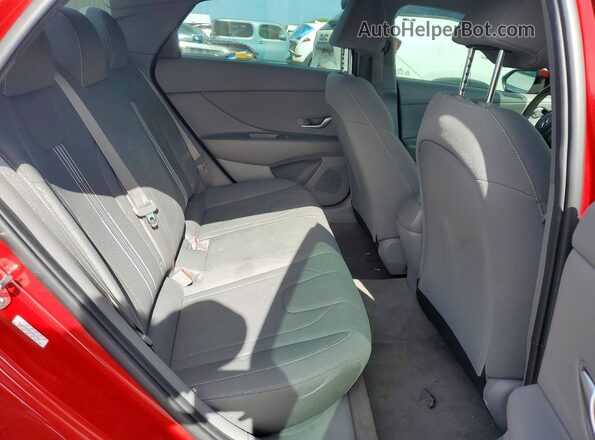 KMHLS4AG3NU312979 2022 HYUNDAI ELANTRA Red Widok tylnych siedzeń