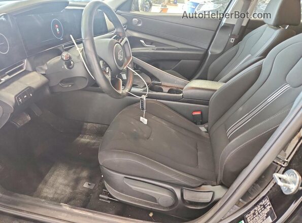 KMHLS4AG5PU610596 2023 HYUNDAI ELANTRA Black Вид салону спереду