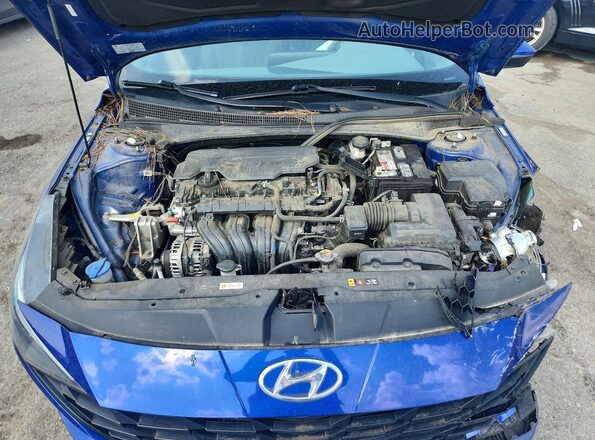 KMHLS4AGXNU217562 2022 HYUNDAI ELANTRA Blue Rear interior view
