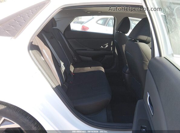 KMHLS4DG1SU969058 2025 HYUNDAI ELANTRA Белый Вид наклейки с VIN-кодом
