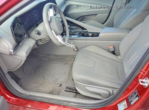 KMHLS4DG3RU674750 2024 HYUNDAI ELANTRA Red Вид салону спереду