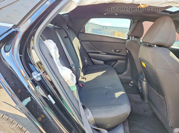 KMHLS4DG3TU106344 2026 HYUNDAI ELANTRA Black Vista de los asientos traseros