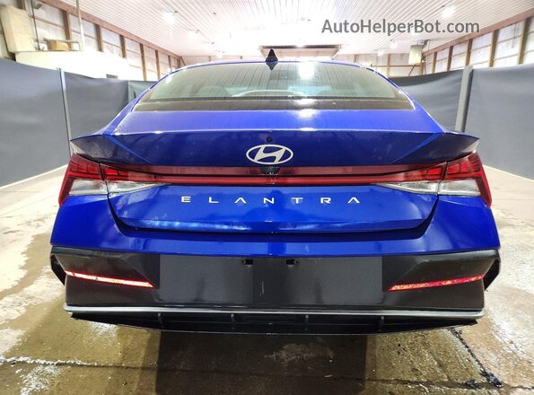 KMHLS4DG6SU862488 2025 HYUNDAI ELANTRA Blue Вид ззаду