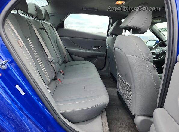 KMHLS4DG7SU033185 2025 HYUNDAI ELANTRA Blue Rear seats view