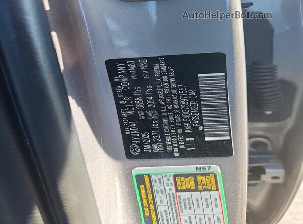 KMHLS4DG7SU971557 2025 HYUNDAI ELANTRA Silver Vista del compartimento del motor