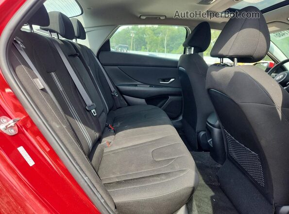 KMHLS4DG8RU771877 2024 HYUNDAI ELANTRA Red Հետևի նստատեղերի տեսք