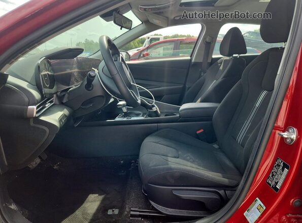 KMHLS4DG8RU771877 2024 HYUNDAI ELANTRA Red Սալոնի դիմացի տեսք