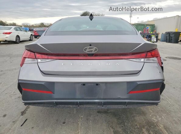 KMHLS4DG9RU688233 2024 HYUNDAI ELANTRA Silver Rear view