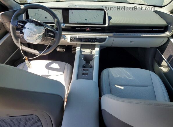 KMHM54AC3PA025591 2023 HYUNDAI IONIQ Gray Vista del salpicadero