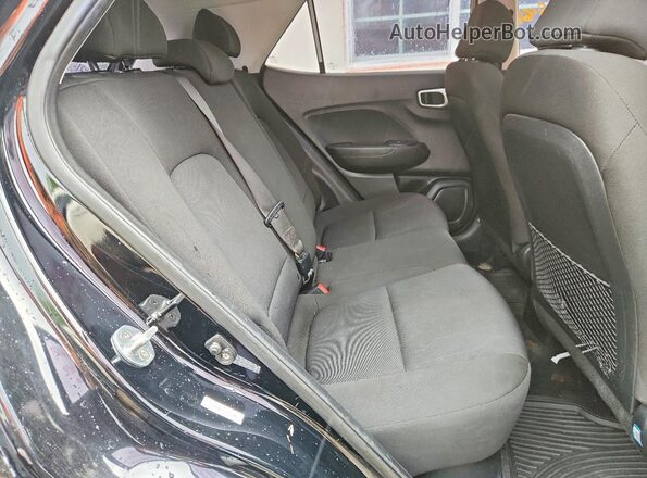 KMHRB8A34LU031205 2020 HYUNDAI VENUE Black უკანა სალონის ხედი
