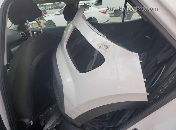 KMHRC8A31PU209753 2023 HYUNDAI VENUE White Widok naklejki z numerem VIN