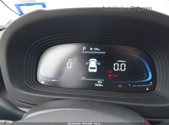 KMHRC8A31TU475137 2026 HYUNDAI VENUE Silver უკანა სავარძლების ხედი