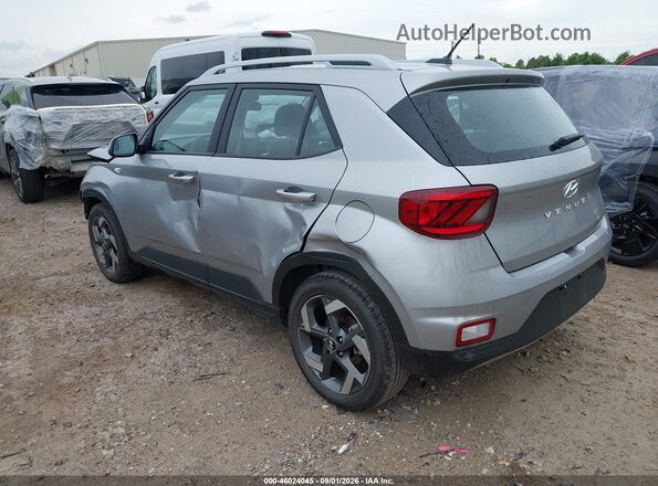 KMHRC8A31TU475137 2026 HYUNDAI VENUE Silver უკანა მარცხენა