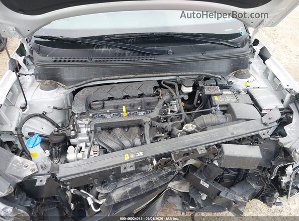 KMHRC8A31TU475137 2026 HYUNDAI VENUE Silver უკანა ხედი