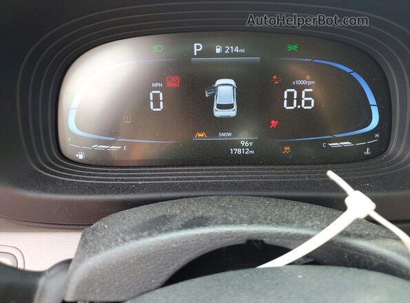 KMHRC8A32RU297960 2024 HYUNDAI VENUE Красный Вид щитка приборов