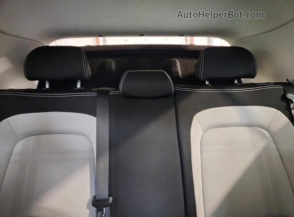KMHRC8A33SU365656 2025 HYUNDAI VENUE Blue უკანა სავარძლების ხედი
