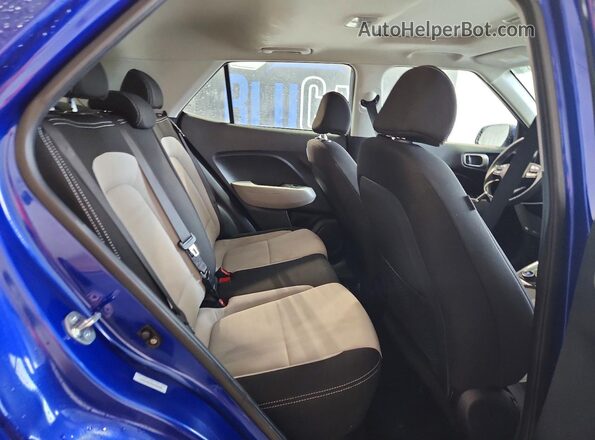KMHRC8A33SU365656 2025 HYUNDAI VENUE Blue უკანა სალონის ხედი