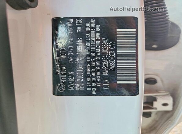 KMHRC8A34LU028947 2020 HYUNDAI VENUE White VIN კოდის სტიკერის ხედი
