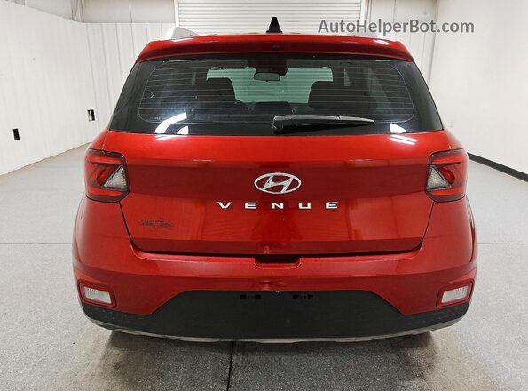 KMHRC8A35NU134777 2022 HYUNDAI VENUE Красный Вид сзади