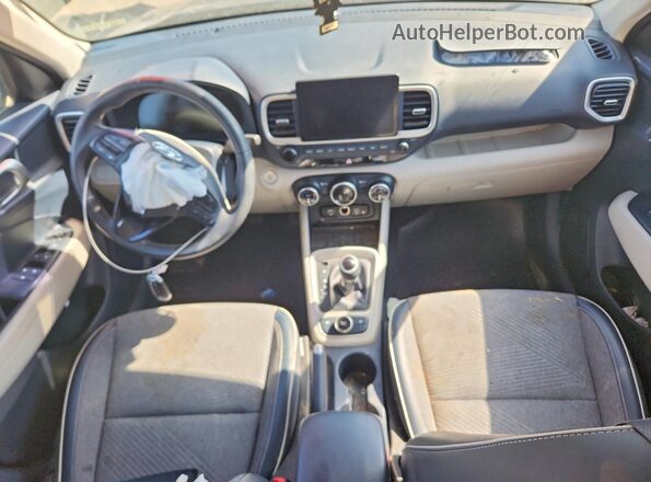 KMHRC8A35PU229942 2023 HYUNDAI VENUE Charcoal ხელსაწყოთა პანელის ხედი