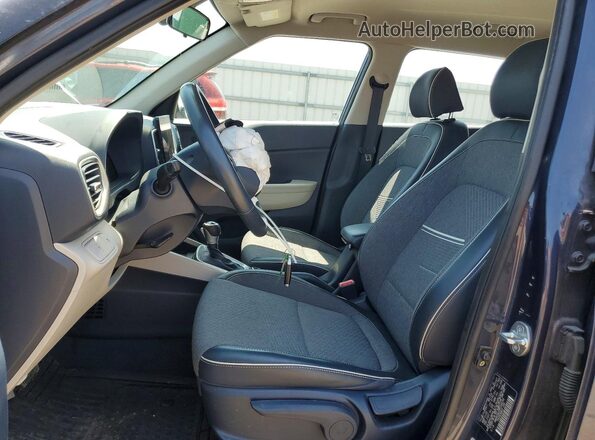 KMHRC8A35PU248748 2023 HYUNDAI VENUE Two Tone Widok wnętrza z przodu