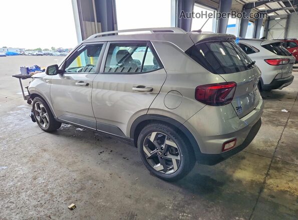 KMHRC8A35PU271012 2023 HYUNDAI VENUE Silver Trasero izquierdo