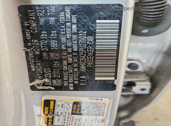 KMHRC8A35PU271012 2023 HYUNDAI VENUE Silver Vista del compartimento del motor