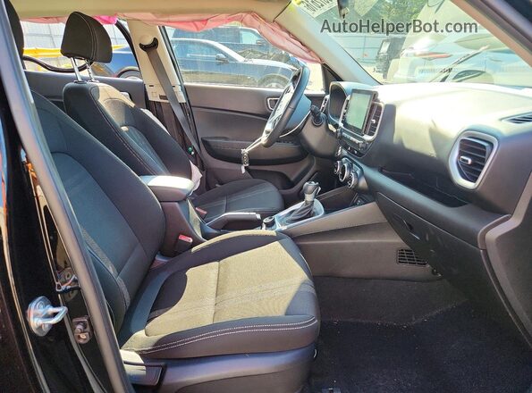 KMHRC8A35RU291571 2024 HYUNDAI VENUE Black Vista interior delantera
