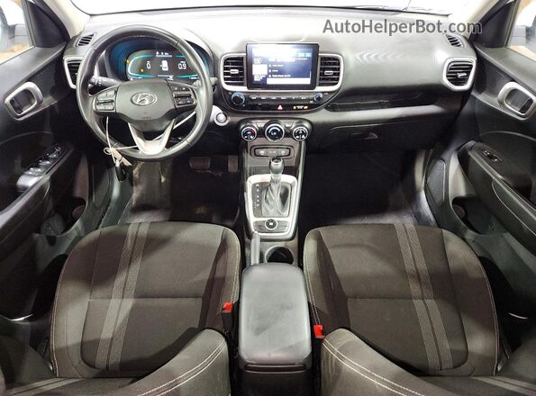 KMHRC8A36SU354635 2025 HYUNDAI VENUE White Вид панелі приладів