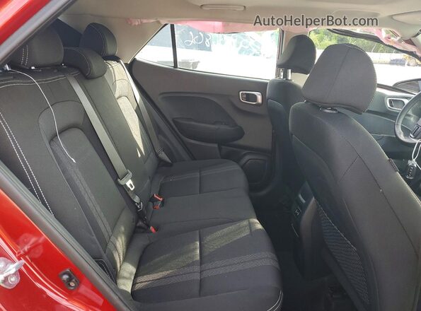 KMHRC8A3XSU372829 2025 HYUNDAI VENUE Red Widok komory silnika