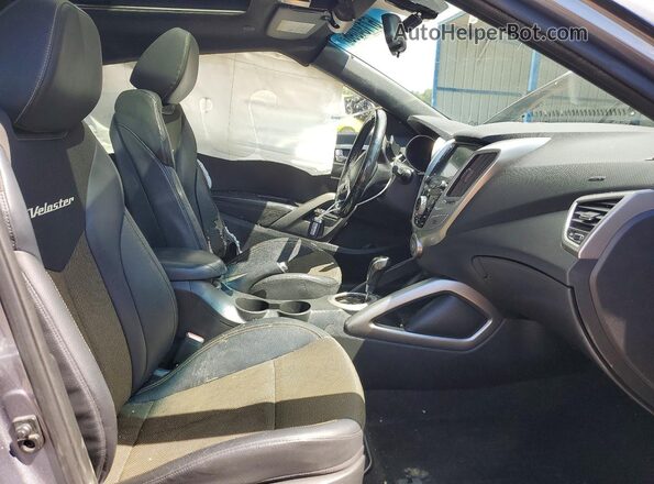 KMHTC6AD1GU250791 2016 HYUNDAI VELOSTER Серый Вид салона спереди