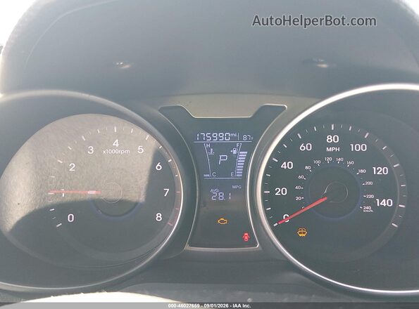 KMHTC6AD3HU310250 2017 HYUNDAI VELOSTER Silver Widok tylnych siedzeń