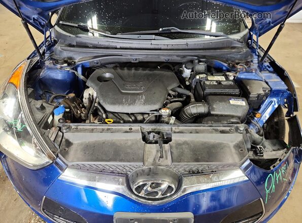 KMHTC6AD7HU324359 2017 HYUNDAI VELOSTER Синий Вид задней части салона
