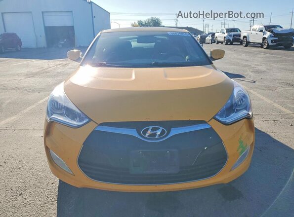 KMHTC6AD9HU313475 2017 HYUNDAI VELOSTER Yellow Вид спереду