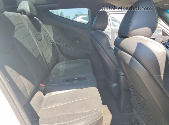 KMHTC6AE4GU271093 2016 HYUNDAI VELOSTER White Vista de los asientos traseros