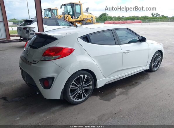 KMHTC6AE5GU286380 2016 HYUNDAI VELOSTER Белый Задняя правая четверть