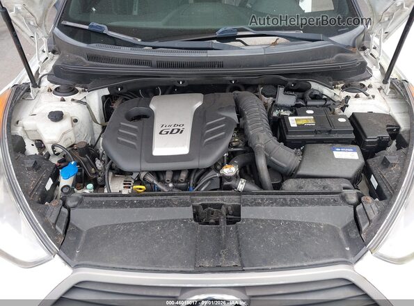 KMHTC6AE5GU286380 2016 HYUNDAI VELOSTER Белый Вид сзади