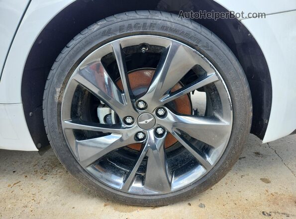 KMTG34TA8PU113121 2023 GENESIS G70 White 