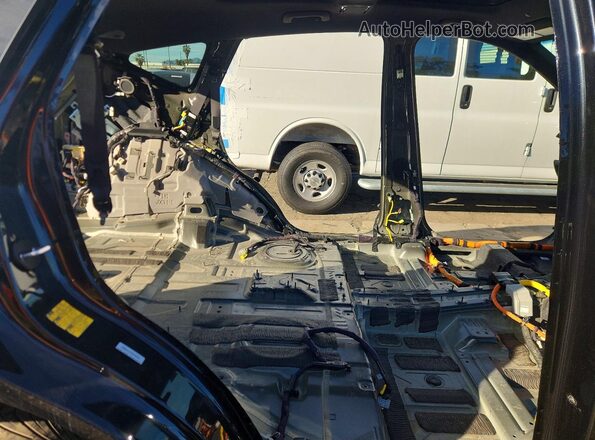 KMUHCESC2TU296082 2026 GENESIS GV80 Black Rear seats view