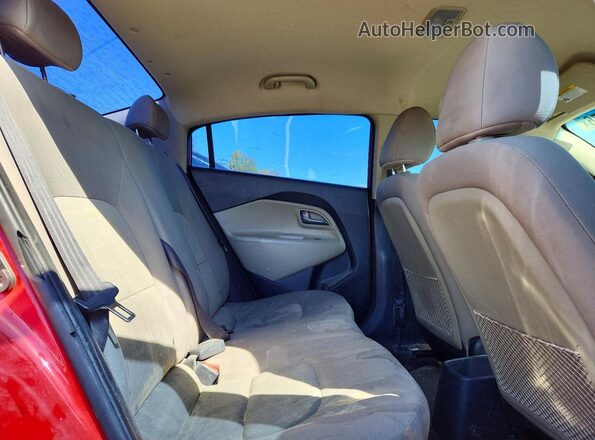 KNADM4A31H6048313 2017 KIA RIO Red Вид задніх сидінь