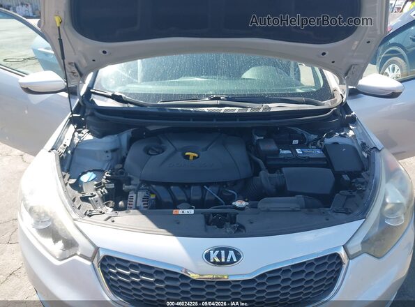 KNAFK4A61G5515694 2016 KIA FORTE Silver Вид ззаду