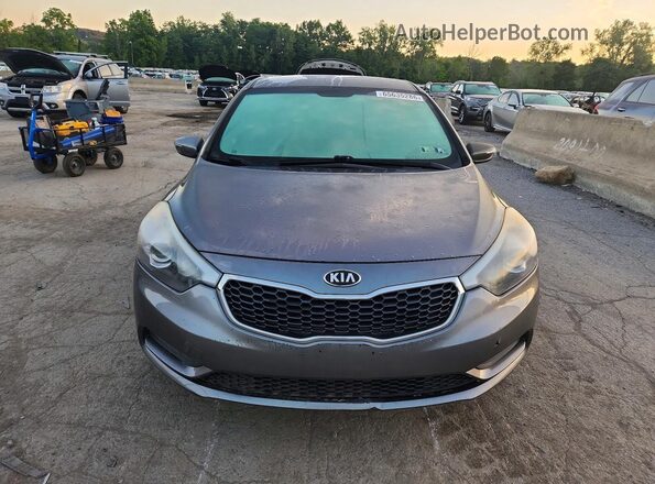 KNAFX4A6XG5584451 2016 KIA FORTE Gray Widok z przodu