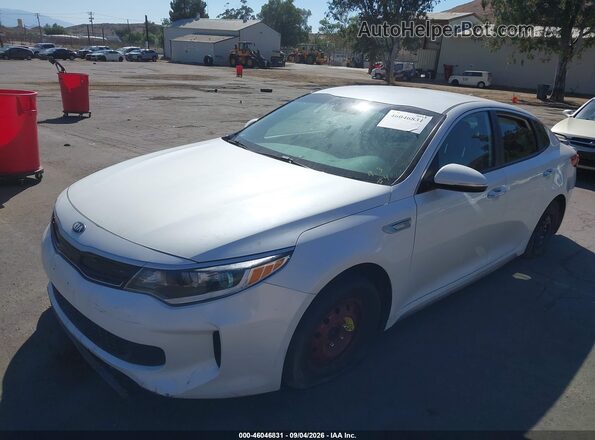 KNAGT4LC7H5008837 2017 KIA OPTIMA HYBRID Белый Передняя левая четверть