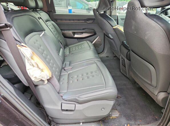 KNDAFFS5XR6047707 2024 KIA EV9 Charcoal უკანა სალონის ხედი