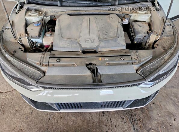 KNDC34LA2R5615116 2024 KIA EV6 Tan Շարժիչի բաժամունքի տեսք