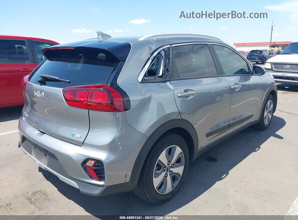 KNDCB3LC3N5542217 2022 KIA NIRO Серый Вид спереди