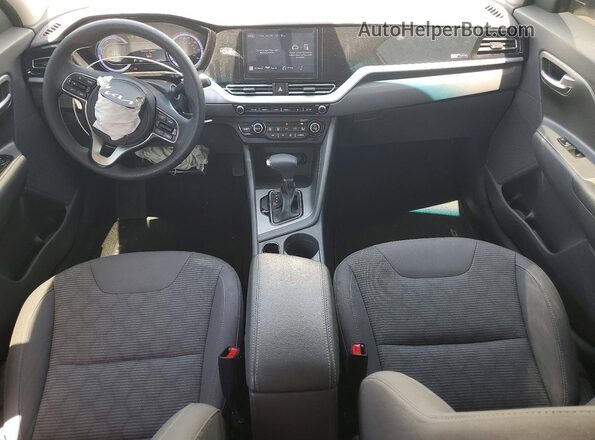 KNDCB3LC6N5532782 2022 KIA NIRO White Vista del salpicadero