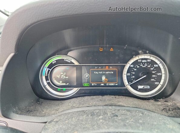 KNDCB3LC7H5074674 2017 KIA NIRO Silver Widok zestawu wskaźników
